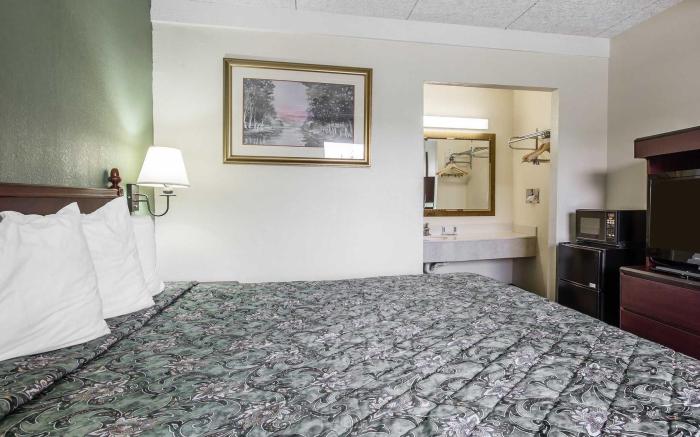 Rodeway Inn