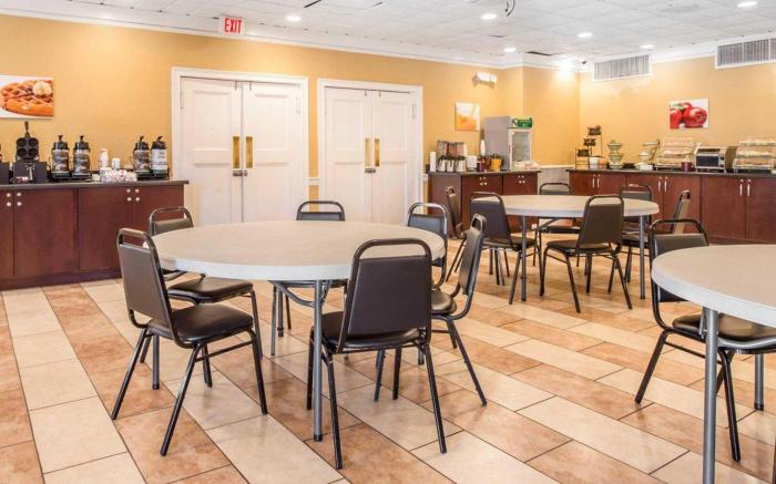 Quality Inn Richmond Hill - Savannah I-95