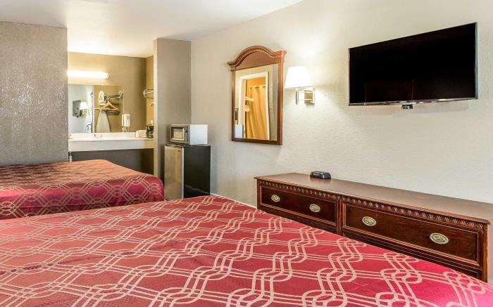 Econo Lodge Thomaston