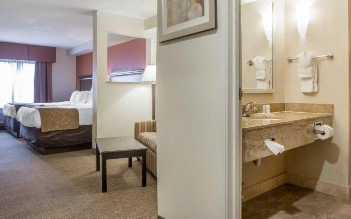 Comfort Suites Atlanta Airport
