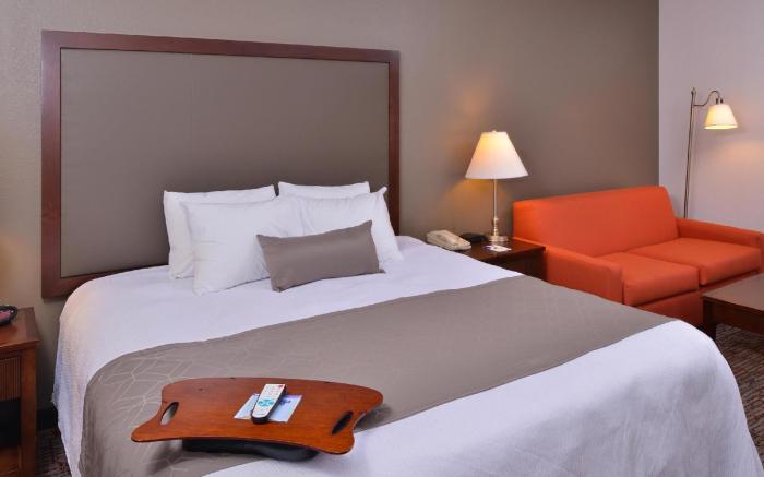Best Western Plus Wichita West Airport Inn