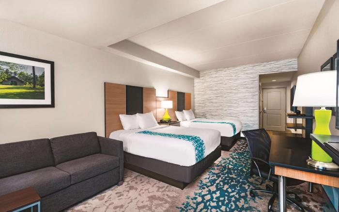 La Quinta Inn & Suites by Wyndham Cleveland TN