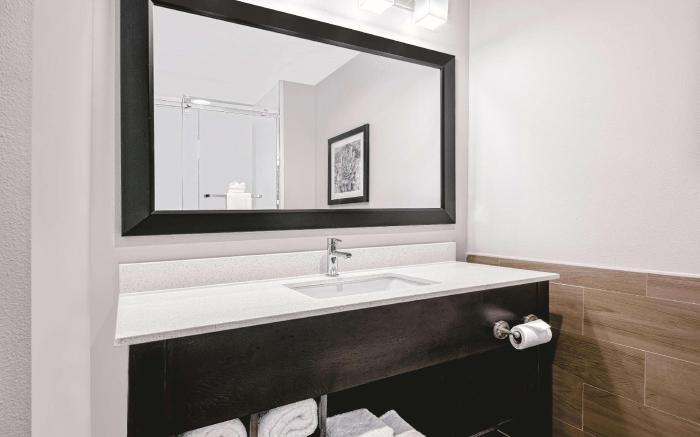 La Quinta Inn & Suites by Wyndham McAllen Convention Center