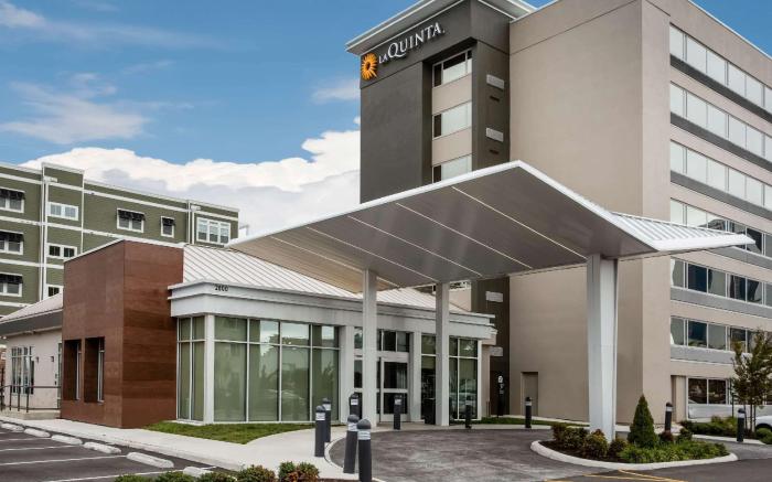 La Quinta Inn & Suites by Wyndham Virginia Beach