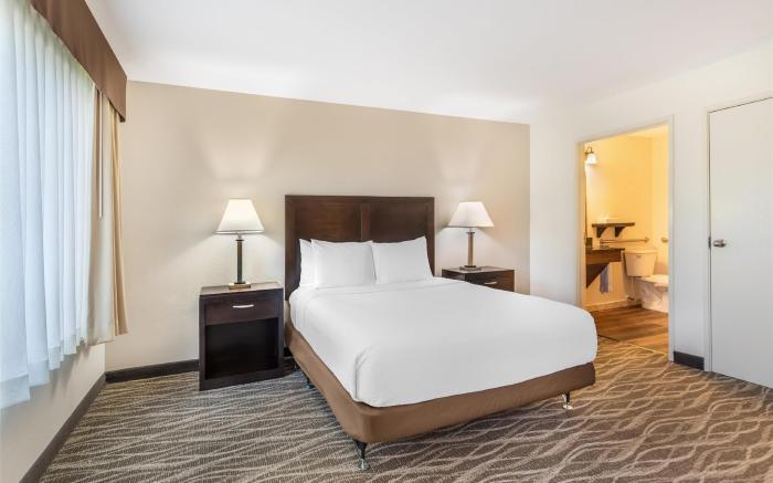 Best Western Plus Valdosta Hotel & Suites