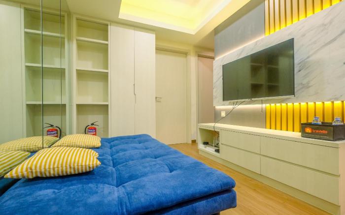 New Furnished and Enjoy 2BR Meikarta By Travelio