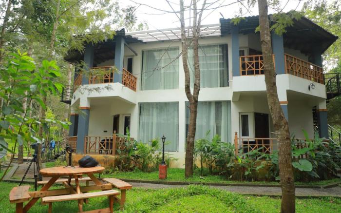 Kolaahalam Mainland Resorts 