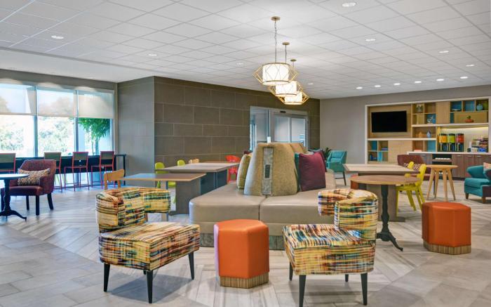 Home2 Suites by Hilton Fort Myers Colonial Blvd