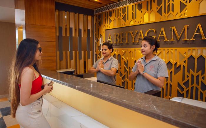Abhyagama Hotel