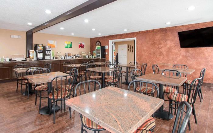 Quality Inn & Suites I-35 near AT&T Center