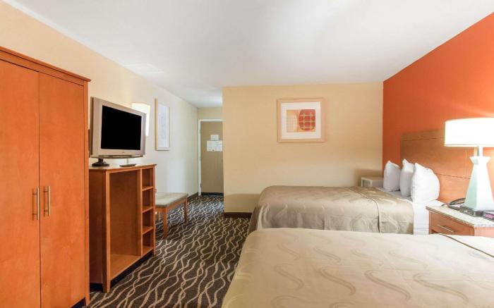 Quality Inn & Suites I-35 near AT&T Center