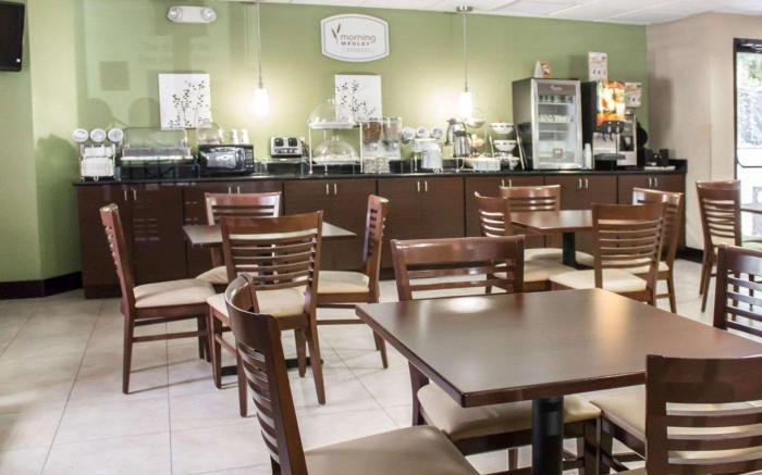 Sleep Inn & Suites Columbus Near State University - Fort Moore Area
