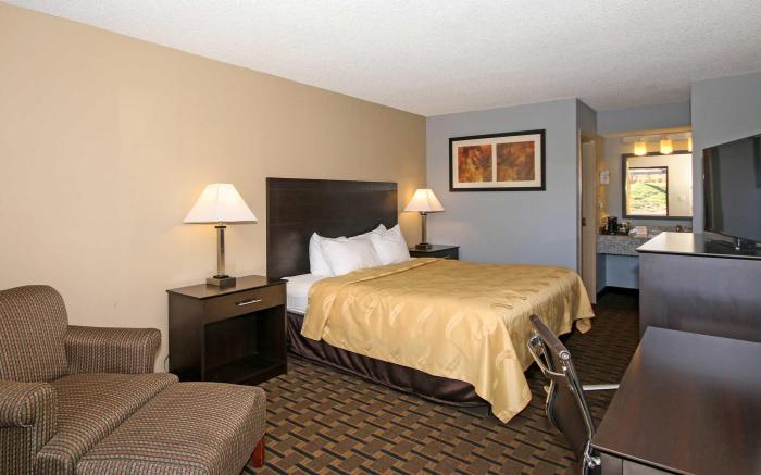 Quality Inn Clinton - Laurens I-26