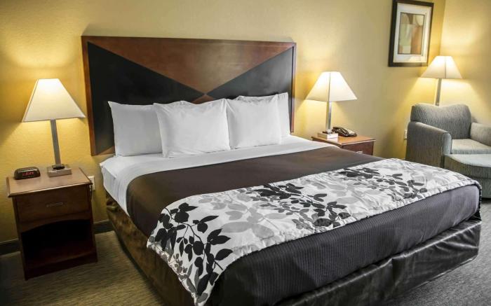 Sleep Inn & Suites Brunswick