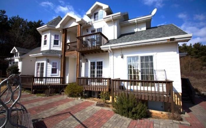 Mongsanpo mong and mong