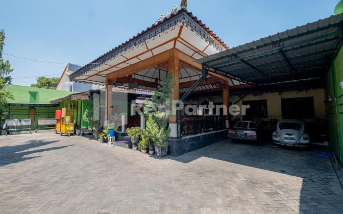 Hotel Wisata Ziarah Sunan Bonang Syariah Mitra RedDoorz
