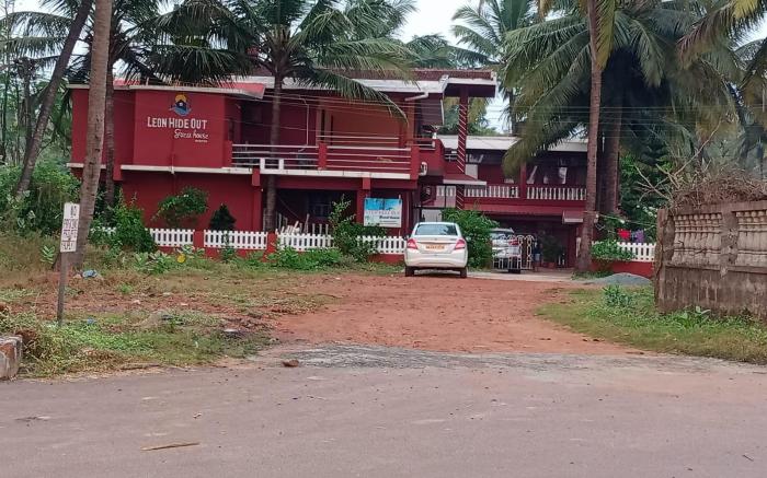 Leon Hide Out Guest House