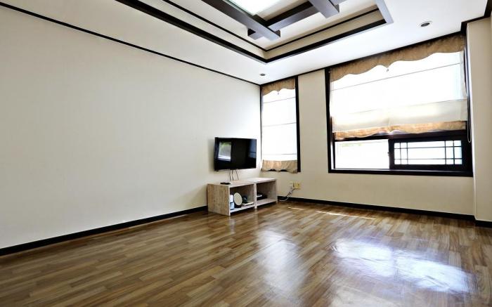 Cheonripo Condo