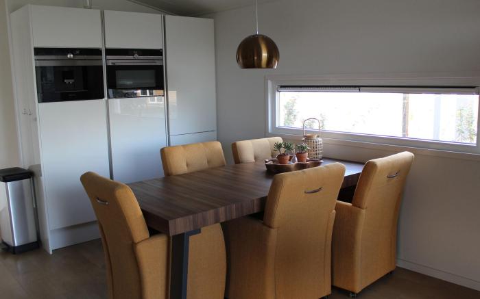 Comfy chalet with a dishwasher, on the Bemelerberg