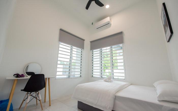 De Luma@ Alma 9 bedroom /8 Bathroom(Blue forest)