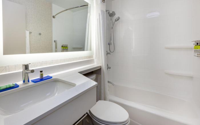 Holiday Inn Express NYC Brooklyn - Sunset Park By IHG