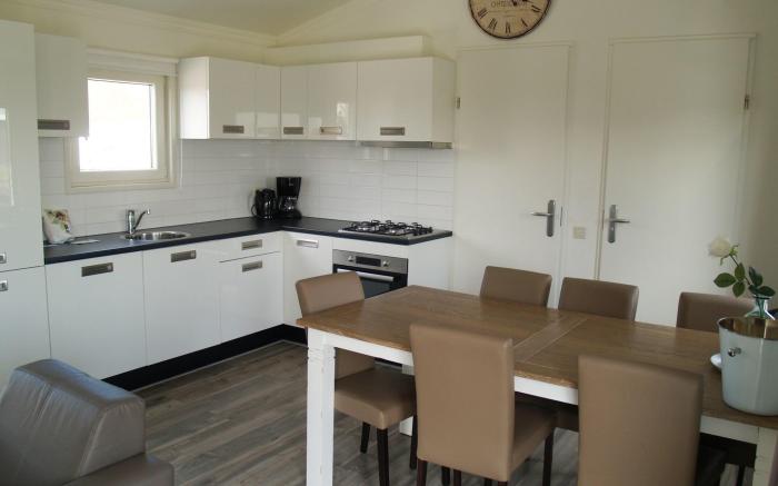 Well furnished chalet near Brunssummerheide