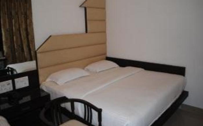 Hotel Baba Deluxe