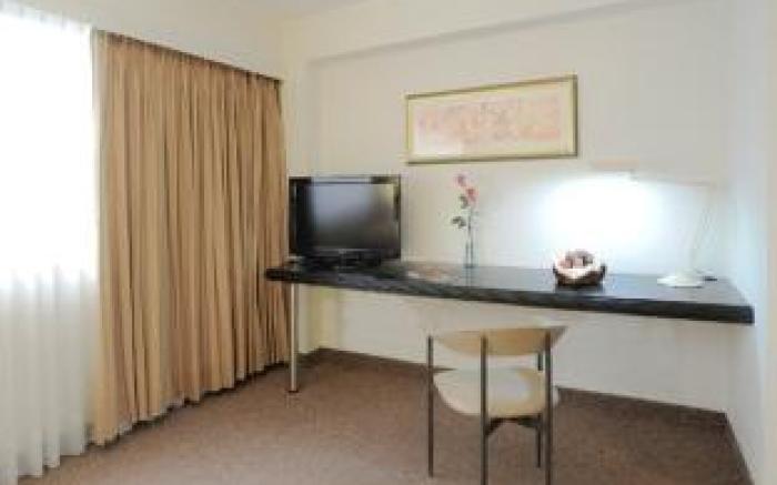 Roosevelt Hotel & Suites