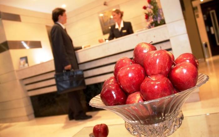 Roosevelt Hotel & Suites