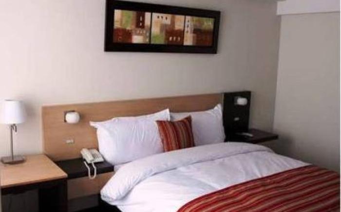 Allpa Hotel & Suites