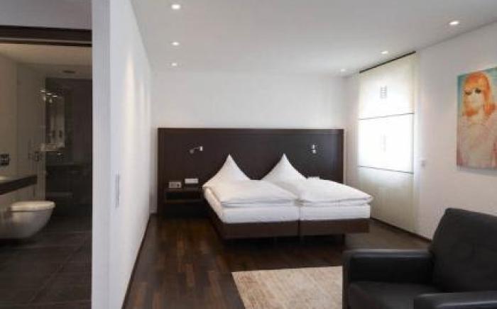 Hotel Gude