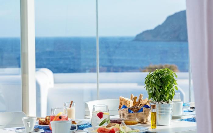 Archipelagos Hotel