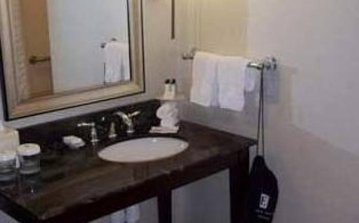 Embassy Suites Savannah Airport