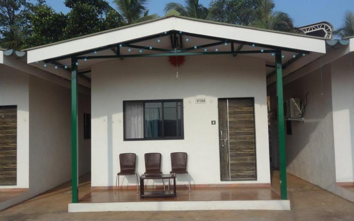 Villa Rooms at TentOTreat, Dapoli