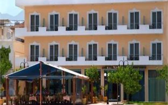 Hotel Kiani Akti