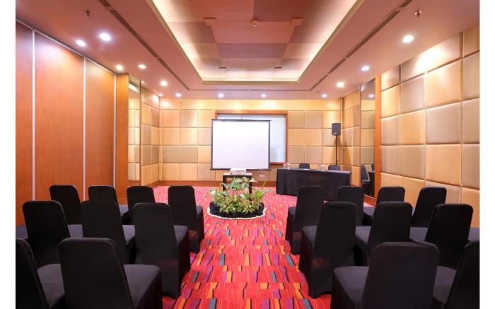 Quest Hotel Simpang Lima - Semarang by ASTON