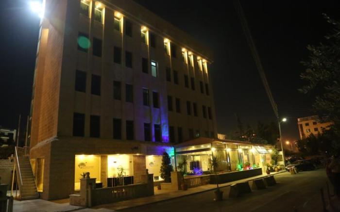 Rozana Hotel Suites