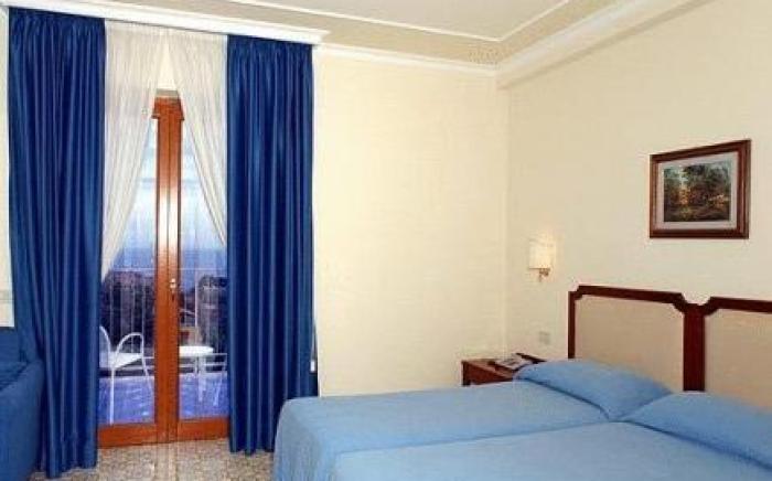 Hotel Tirrenia