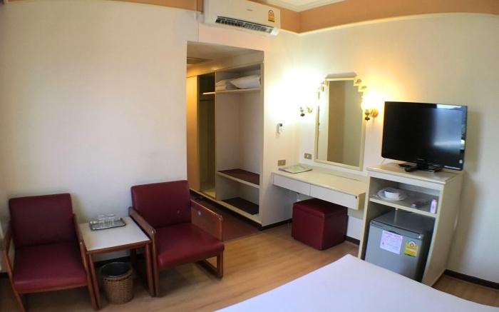 Sakura Hotel