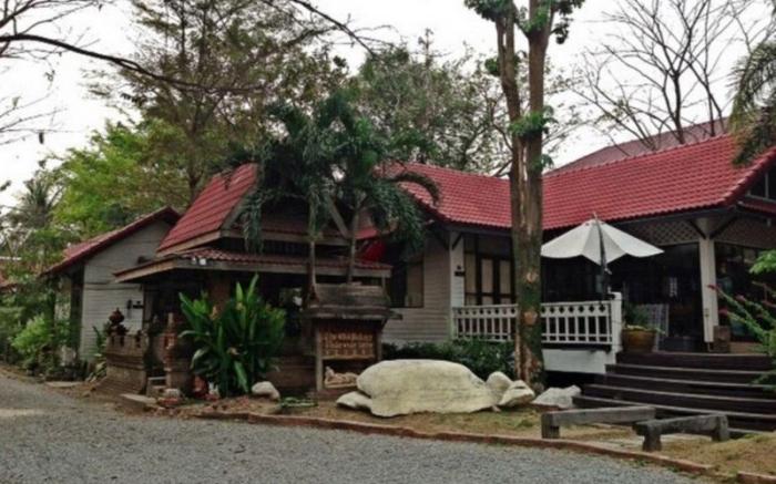 The Old Palace Resort