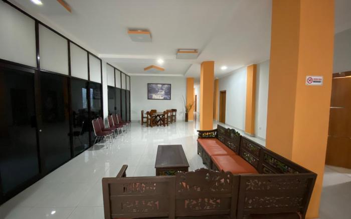 Hotel Magellona Makassar Mitra RedDoorz