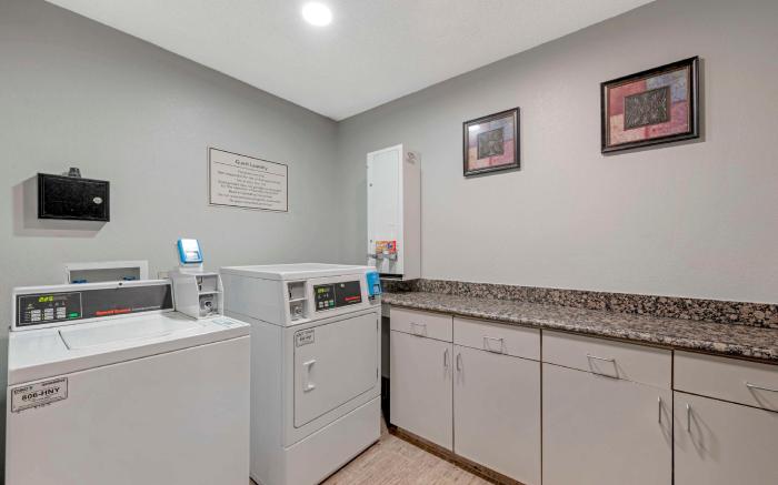 Best Western Plus Lafayette Hotel University Area