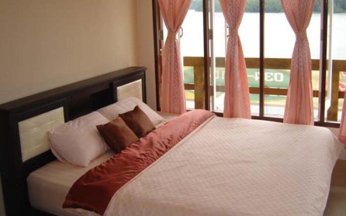 Baan Imoun Hotel