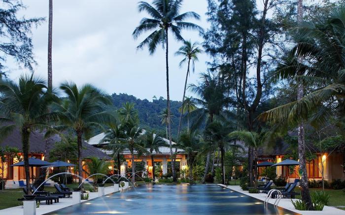 Bangsak Village Resort-Adults Only