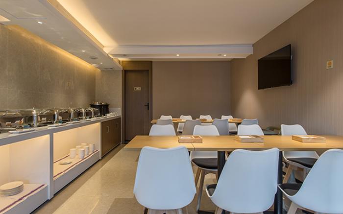 JTOUR Inn Nanning East Railway Station