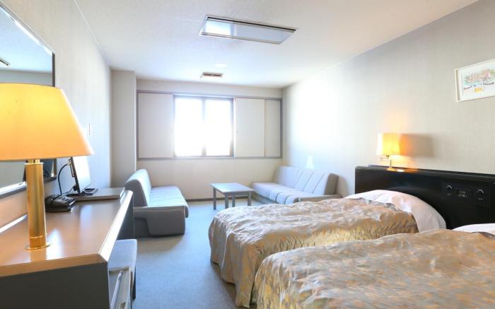 Hotel Silk In Madarao