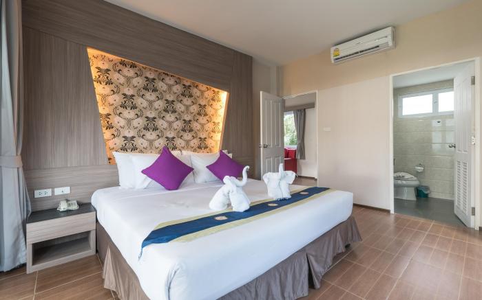 Chaolao Tosang Beach Hotel