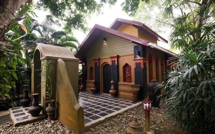 Lanna Chapel Villa single