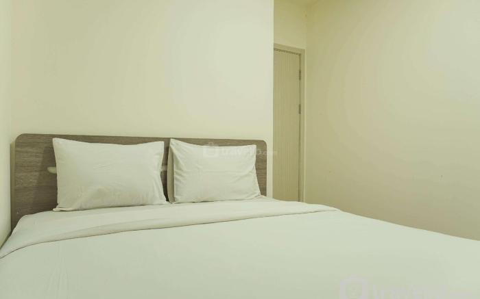 Brand New and Modern 2BR Meikarta Apartment By Travelio