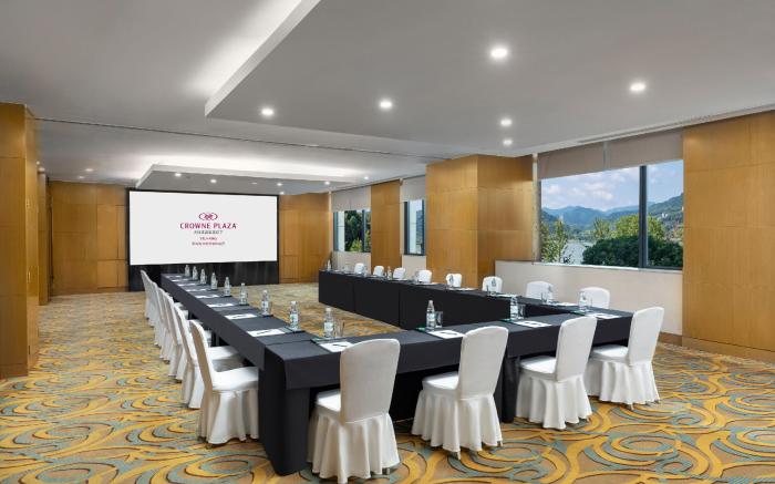Crowne Plaza Yichang By IHG